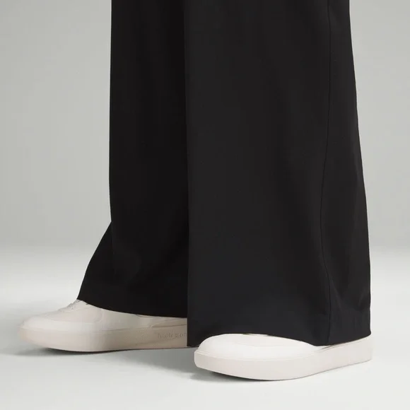 Lululemon Swift Mid Rise Wide Leg Pant-Black, Size 2 - Picture 6 of 6